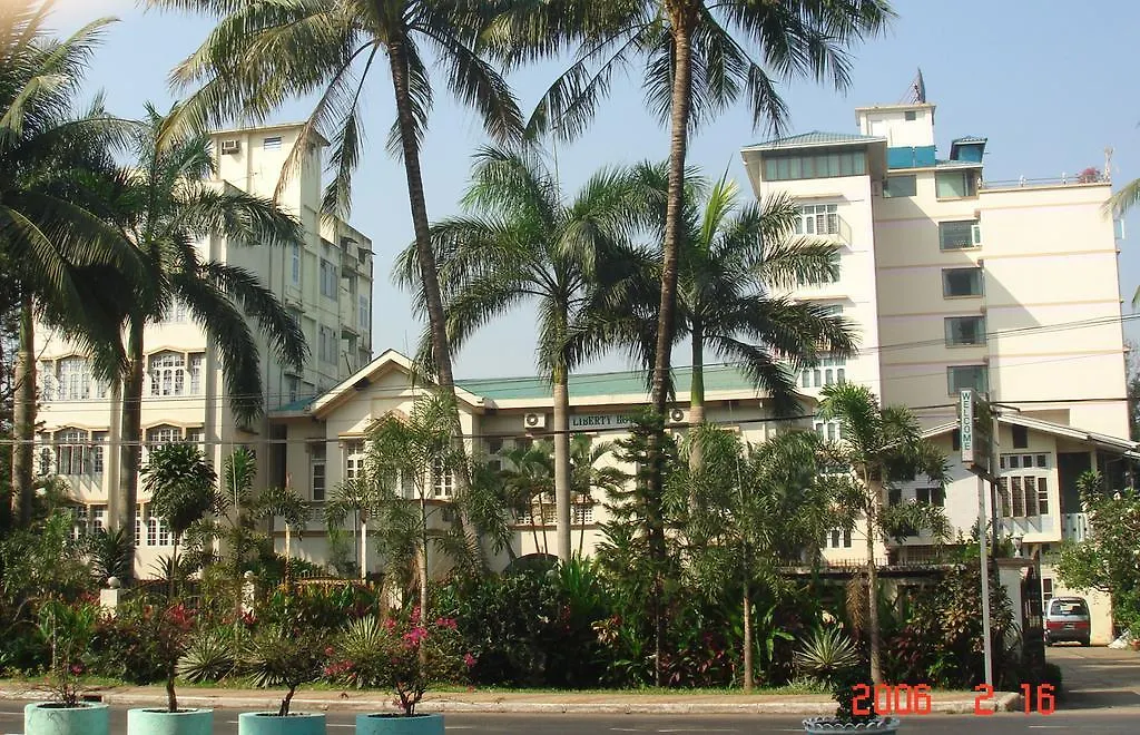 Liberty Hotel Yangon 2*,  Myanmar